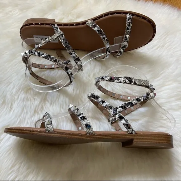Steve Madden Travel Snake Sandals Size 10