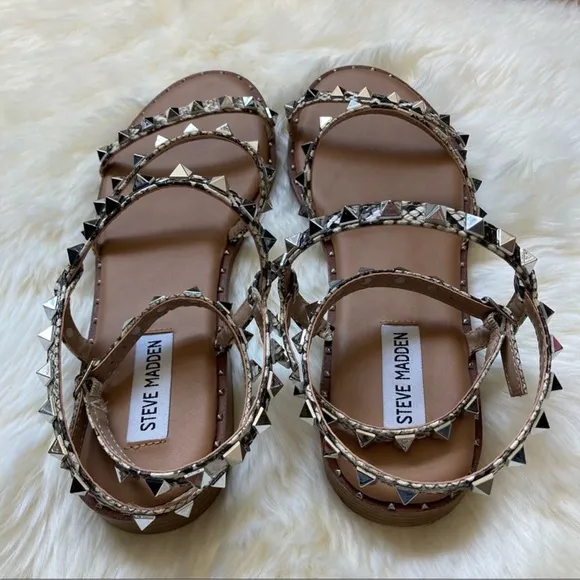 Steve Madden Travel Snake Sandals Size 10