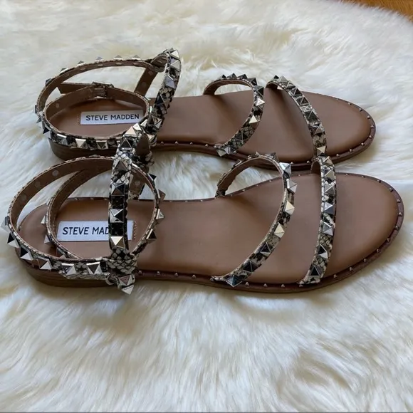 Steve Madden Travel Snake Sandals Size 10