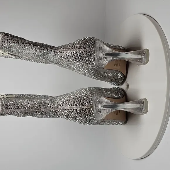 Steve Madden Vivy Bootie Heeled Boots Pointed Toe Rhinestone Metallic Silver 8