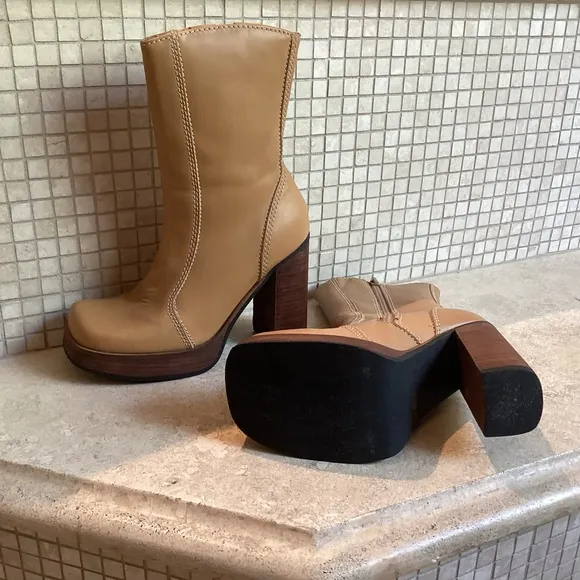 Steve Madden VTG Super Chunky Square Toe Leather Boots Size 5 1/2 NEVER WORN