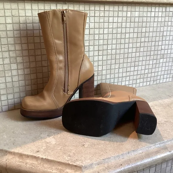 Steve Madden VTG Super Chunky Square Toe Leather Boots Size 5 1/2 NEVER WORN