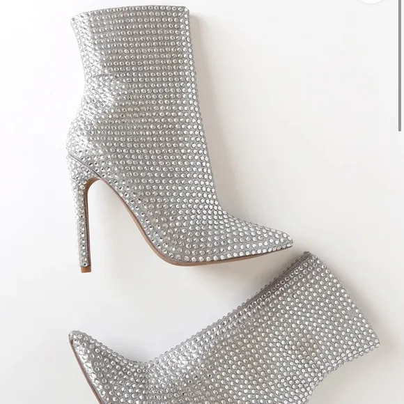 Steve Madden Winnings Rhinestone Heeled Ankle Boots