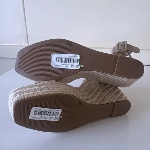 Steve Madden Women's Upstage Wedge Sandal size 11 NWOB