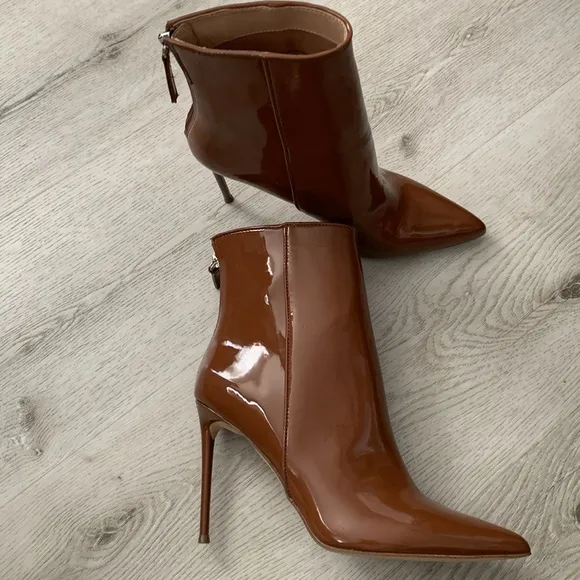 Steve Madden Womens Valiant brown tan Patent Pointed Toe Ankle Boots Shoes 10M