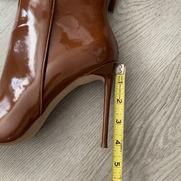 Steve Madden Womens Valiant brown tan Patent Pointed Toe Ankle Boots Shoes 10M