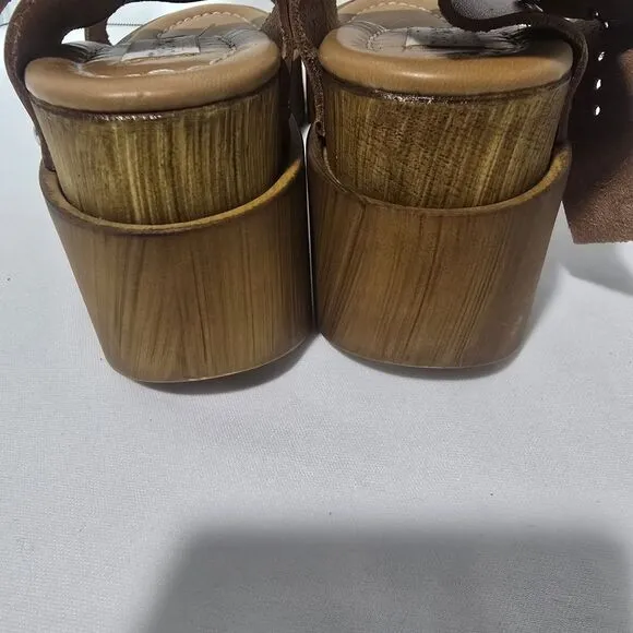 Steve Madden Wooden Keanu Cognac Leather womens Sandel 3.25&quot; Heel sz 7.5
