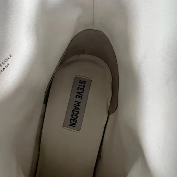 Steve Madden Zora White Leather Pointed-Toe Ankle Booties Size 10