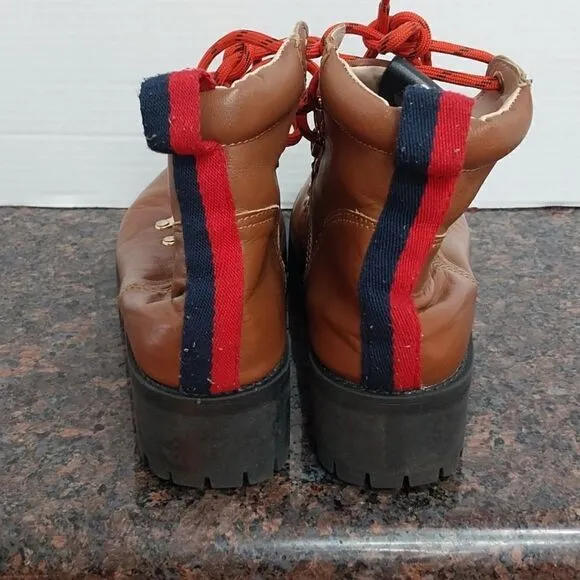 Steve Madden Chunky Platform Boots...Size 7M