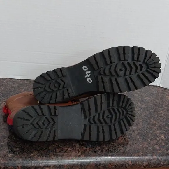 Steve Madden Chunky Platform Boots...Size 7M