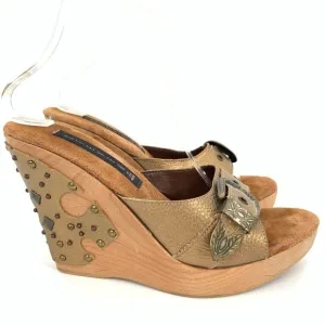 Steven Steve Madden wedge platforms size 10 bronze leather wooden sandals