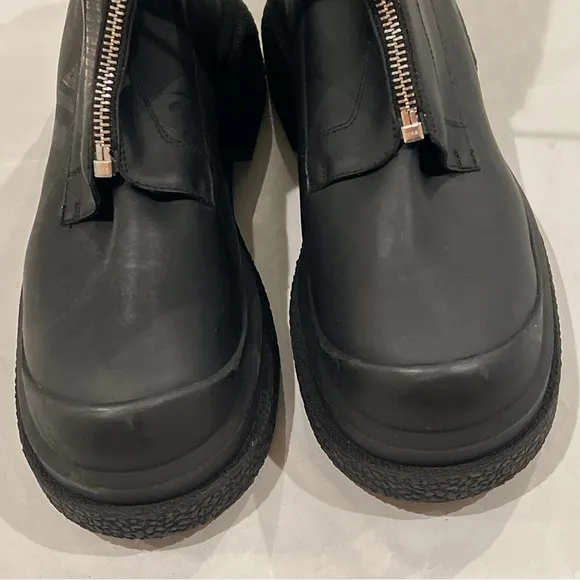 STUART WEITZMAN Charli Zip Sport Women's Black Leather Boots 7.5 NWOB