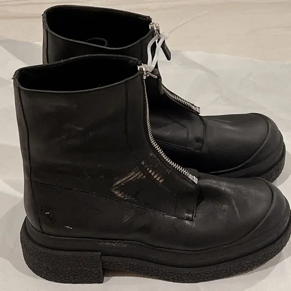 STUART WEITZMAN Charli Zip Sport Women's Black Leather Boots 7.5 NWOB