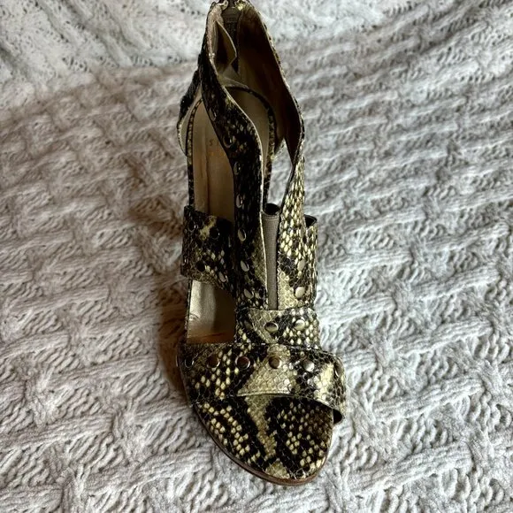 Stuart Weitzman Snake Print Leather Platform‎ Studded Zip-Caged Sandals 8.5 M