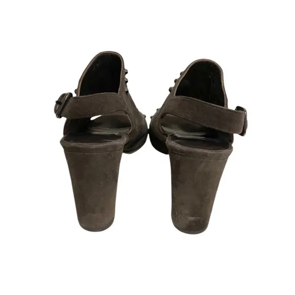Stuart Weitzman suede studded accents sling back sandals size 9 #SW06989