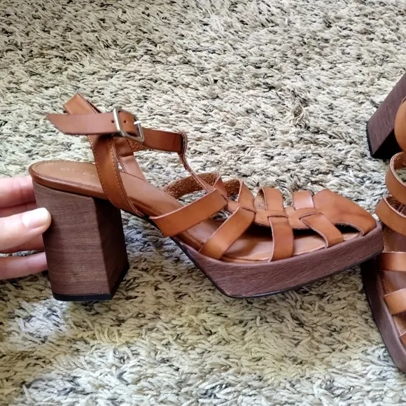 Svegan ALOHAS Rollers Brown Vegan Leather Sandals Sz 38/7