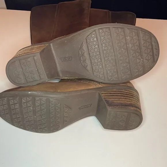 Teva Foxy Brown Waterproof Boots size 7
