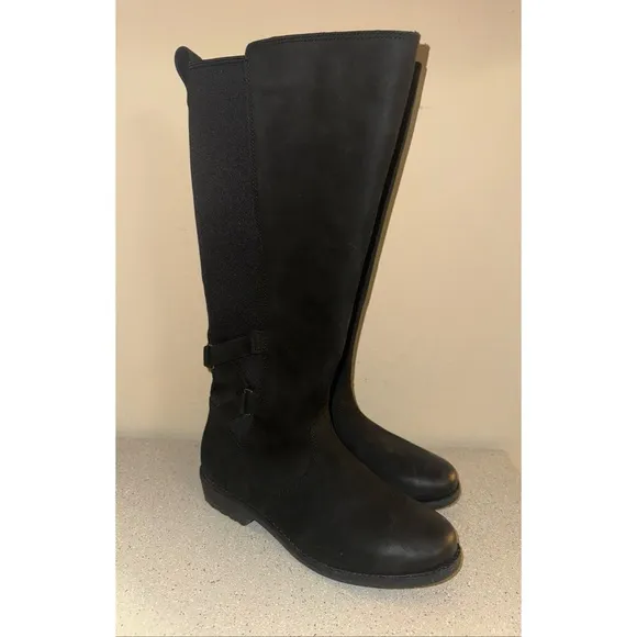 Teva Women’s‎ Ellery Tall WP Bison Boots Size 7.5