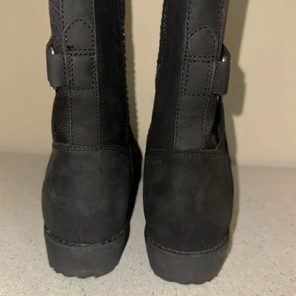 Teva Women’s‎ Ellery Tall WP Bison Boots Size 7.5