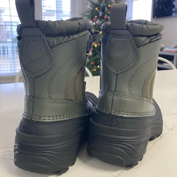 The North Face - NEW Little Kids Alpenglow IV Winter Snow Boots - 11 Toddler