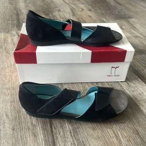 Thierry Rabotin Women's Black Straps Velcro Stylish Sandals Size 40 New with Box