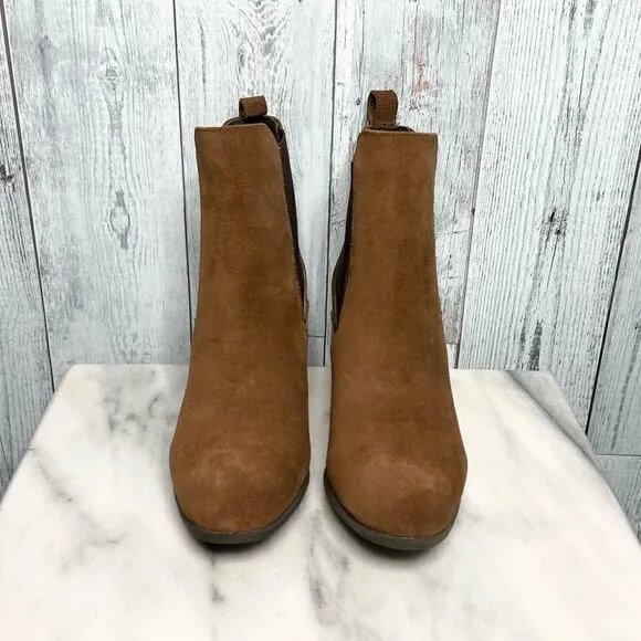 Thursday Boots camel suede chunky heel tall ankle Chelsea booties NWOT size 8
