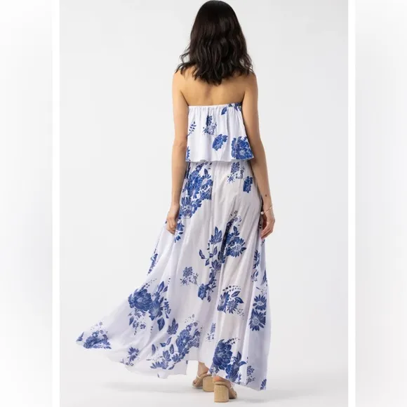 Tiare Hawaii Maldives Maxi Dress NWT