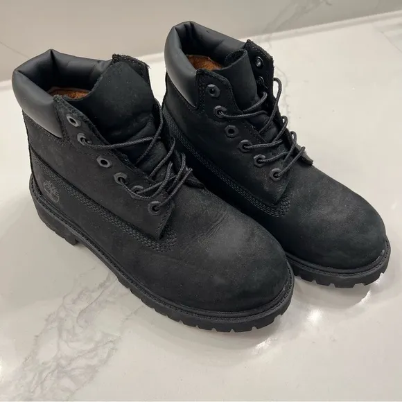 Timberland Classic 6 Inch Kids Waterproof Boots