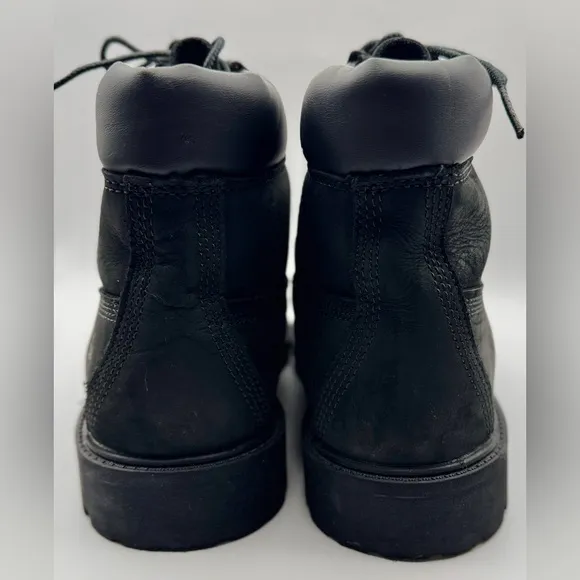 Timberland Nubuck Waterproof Boots in Black, Boys Size 7