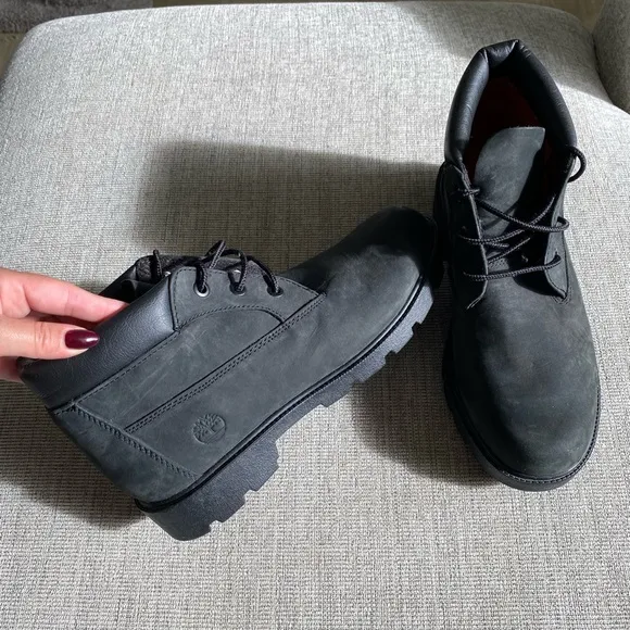 Timberland PRO Timberland Classic Chukka Boys Shoes Black Nubuck Size‎ 6.5Y