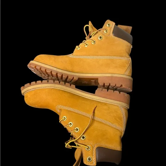Timberland Waterproof Tan Boots Boy’s 6Y