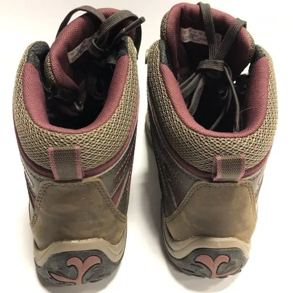 Timberland Women’s Norwood, Waterproof Hiking Boots, Size 9M.
