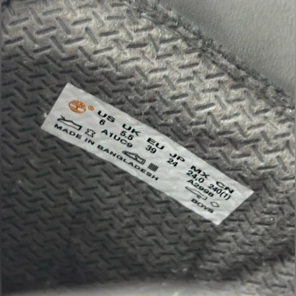 TIMBERLAND x CHAMPION  premium 6 in waterproof boot medium grey nubuck in box
