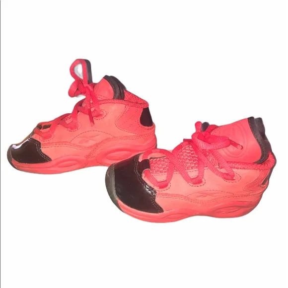 Toddler 8 Reebok question mid leather sneakers