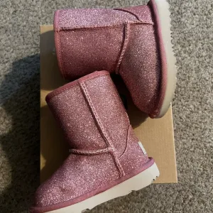 Toddler Glitter Pink Ugg Boots