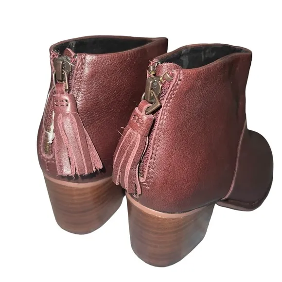TOMS &quot;Leila&quot; Oxblood Leather Ankle Boots Tassel Zip Block Heel