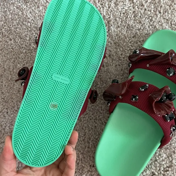 Tory burch flower pool slides. 7