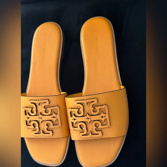 Tory Burch leather slides sandals new in box 8.5