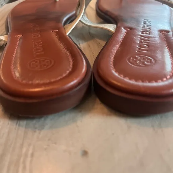 Tory Burch Millar sandals soft leather blue and cream size 7 excellent condition