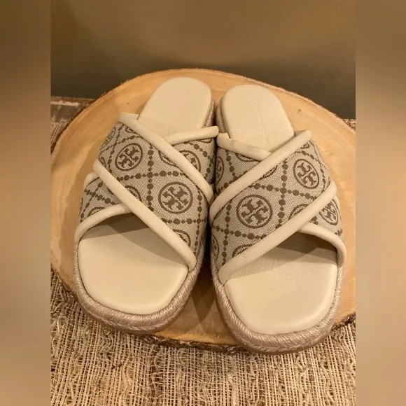 Tory Burch T Logo Monogram Neutral Cream Crisscross Espadrille Sandals 8.5 New