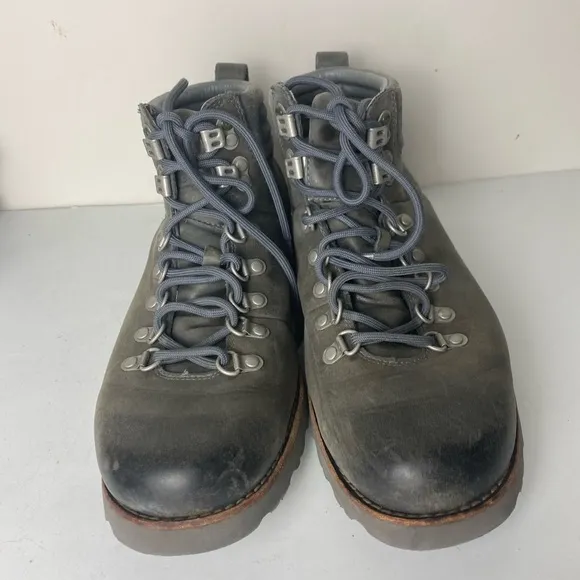 UGG AUSTRALIA CAPULIN LEATHER WATERPROOF BOOTS 1001584 VIBRAM SOLES SIZE 9