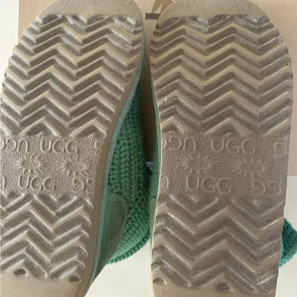 Ugg Australia Girls Classic Cardy Boots #5649-Big Girls Size 4 - Spearmint -VGUC