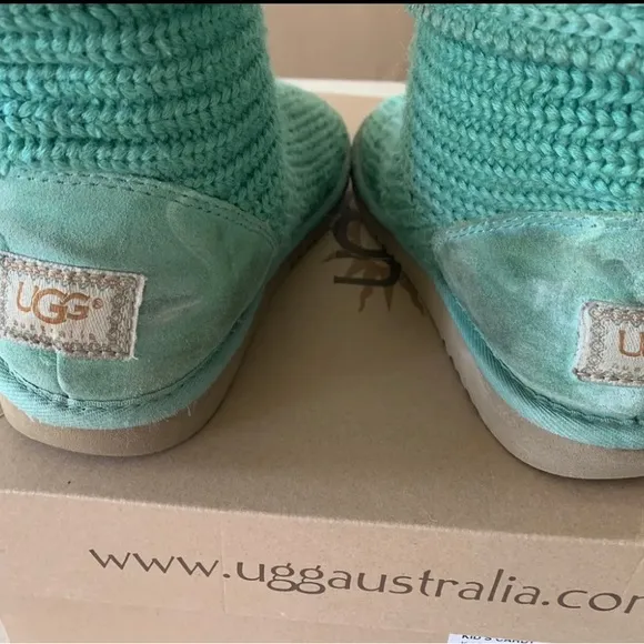 Ugg Australia Girls Classic Cardy Boots #5649-Big Girls Size 4 - Spearmint -VGUC