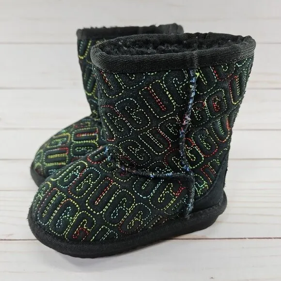 UGG Boots Black Toddler Size 6‎ Australia Classic II Graphic Kids 1112383T