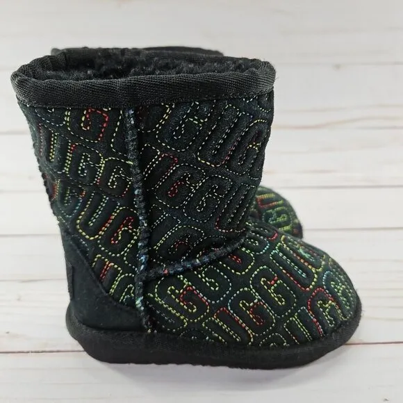 UGG Boots Black Toddler Size 6‎ Australia Classic II Graphic Kids 1112383T