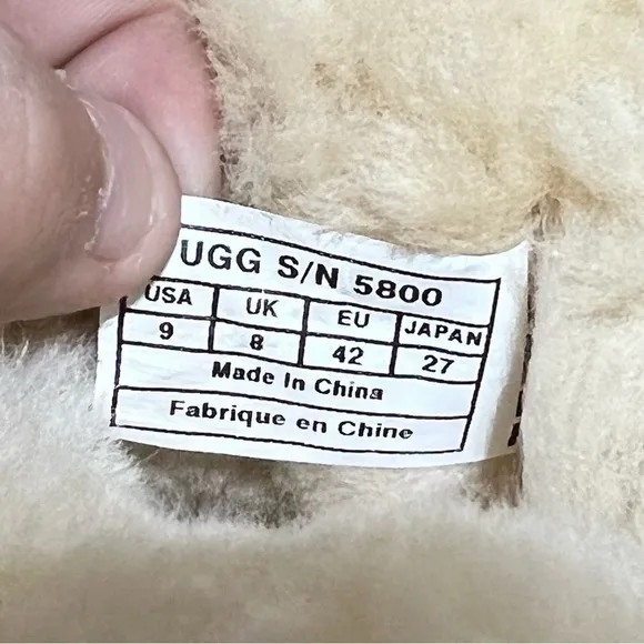 Ugg Brown Short Classic Boots