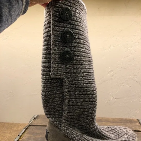 UGG Classic Cardi Boots Size 7 Grey Wool Sheepskin