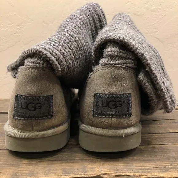UGG Classic Cardi Boots Size 7 Grey Wool Sheepskin