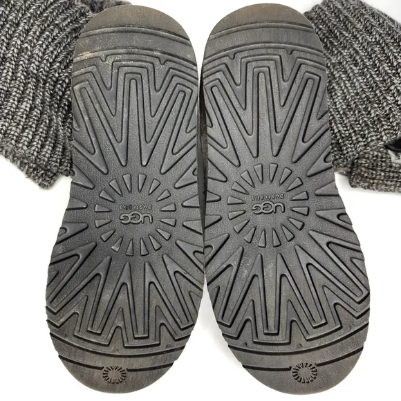 UGG Classic Cardigan Knit Boots in Gray size 8