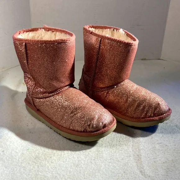UGG Classic II Girls Pink Glitter Boots